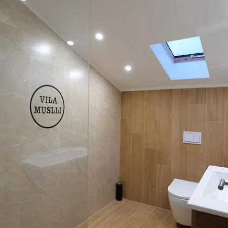 Muslli Hotel Korce