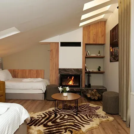 Muslli Hotel Korce